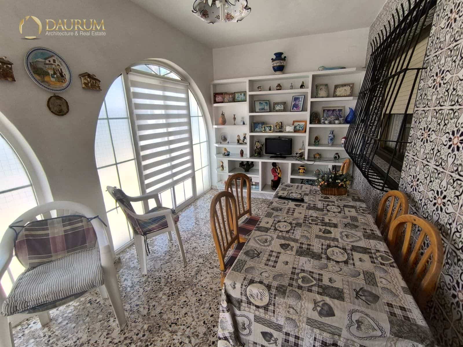 4 soveværelse Villa til salg i Busot med swimmingpool garage - € 370.000 (Ref: 9782199)