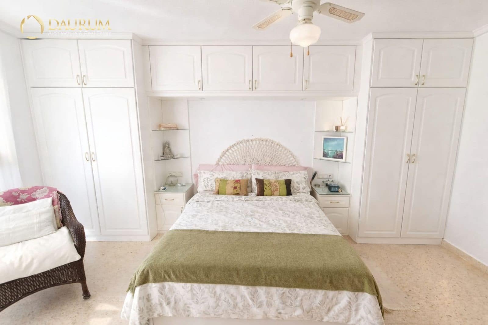 2 soverom Leilighet til salgs i Benidorm med svømmebasseng - € 500 000 (Ref: 9788864)