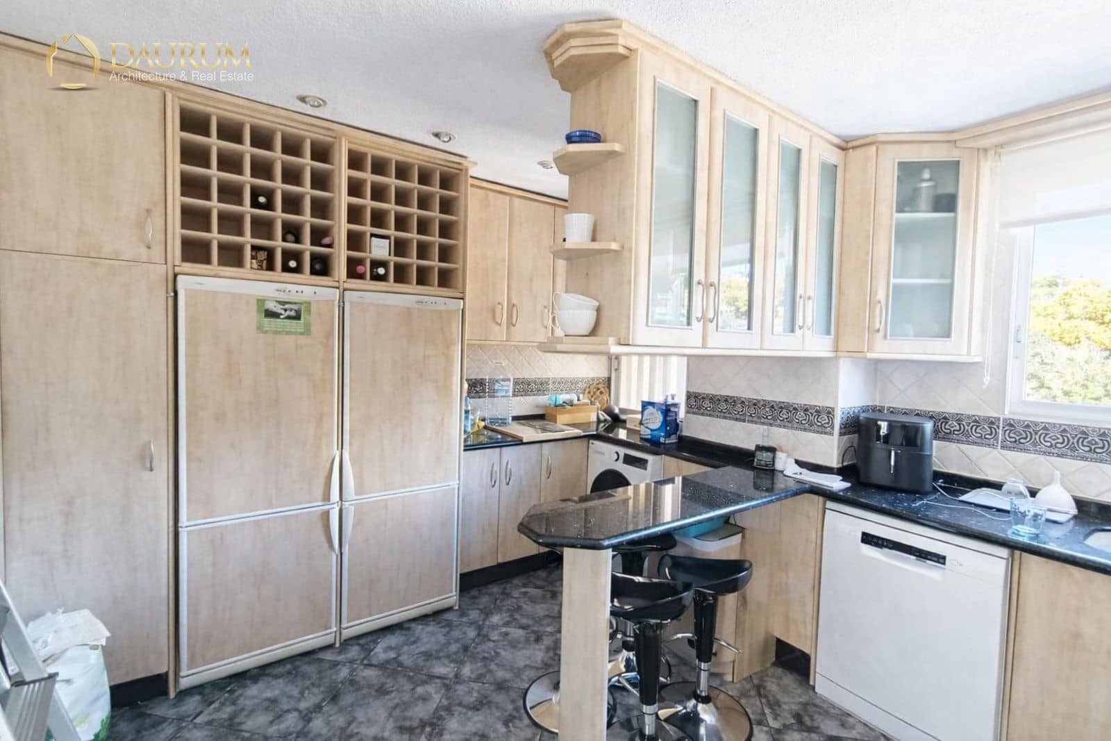 2 soverom Leilighet til salgs i Benidorm med svømmebasseng - € 500 000 (Ref: 9788864)