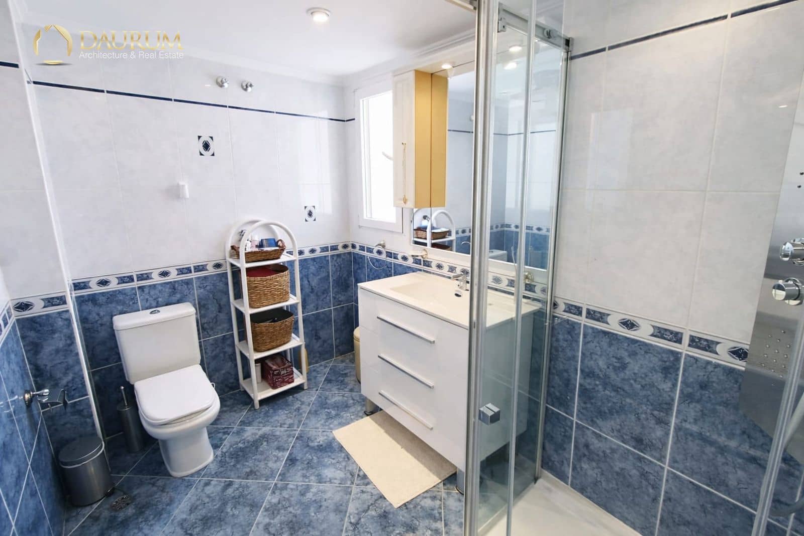 2 soverom Leilighet til salgs i Benidorm med svømmebasseng - € 500 000 (Ref: 9788864)