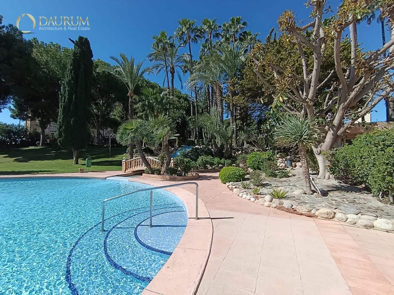 2 soverom Leilighet til salgs i Benidorm med svømmebasseng - € 500 000 (Ref: 9788864)