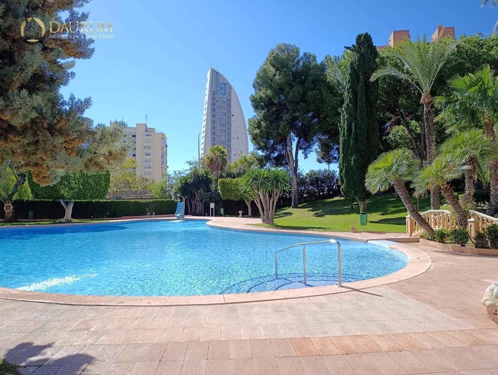 2 soverom Leilighet til salgs i Benidorm med svømmebasseng - € 500 000 (Ref: 9788864)