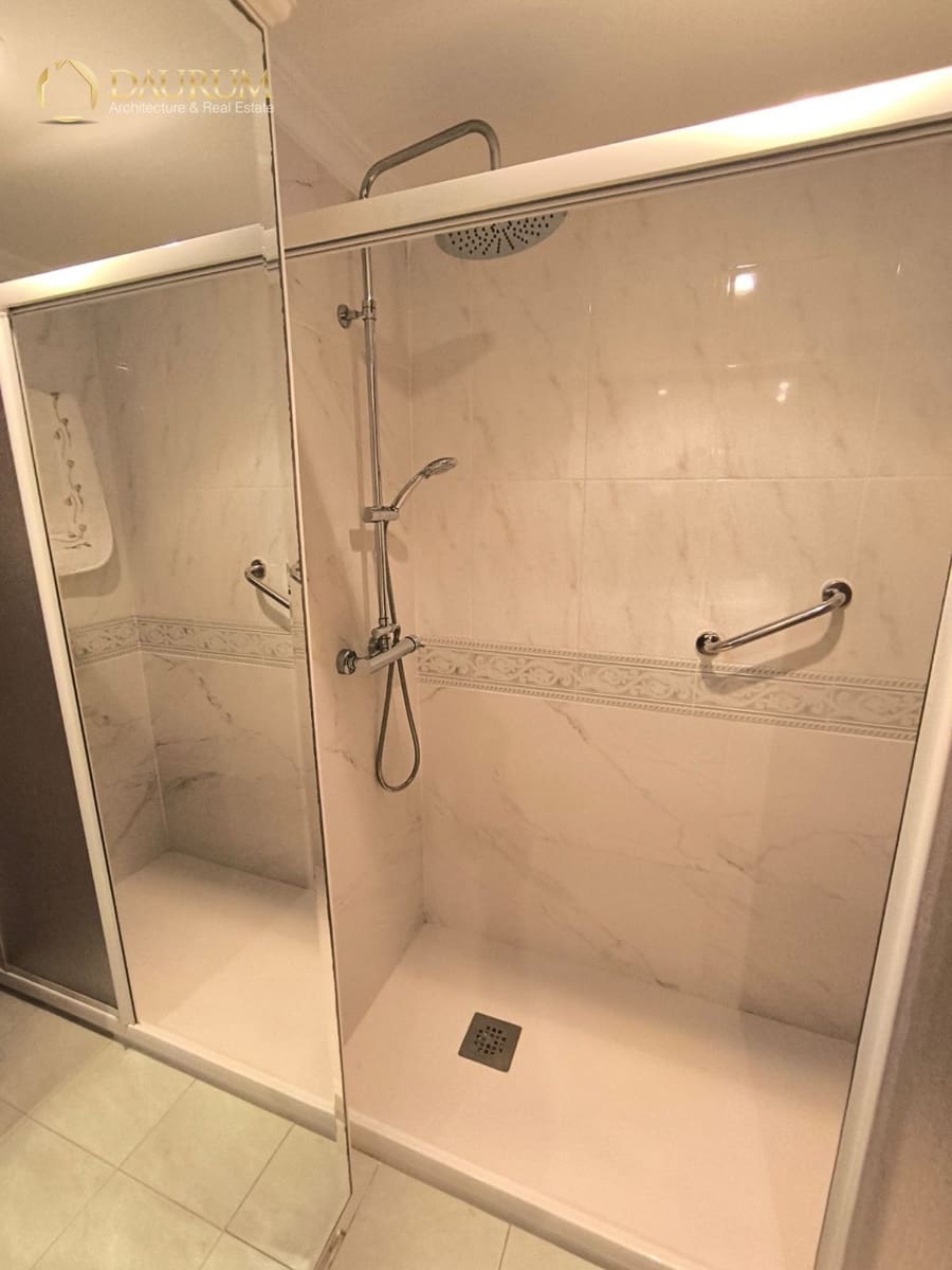 4 soverom Leilighet til salgs i Alicante by med garasje - € 299 995 (Ref: 9793747)