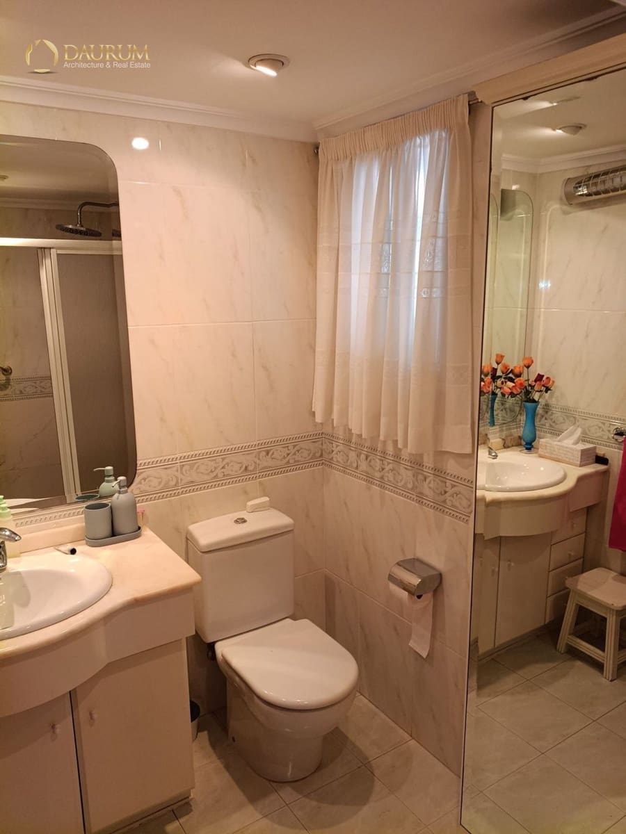 4 soverom Leilighet til salgs i Alicante by med garasje - € 299 995 (Ref: 9793747)