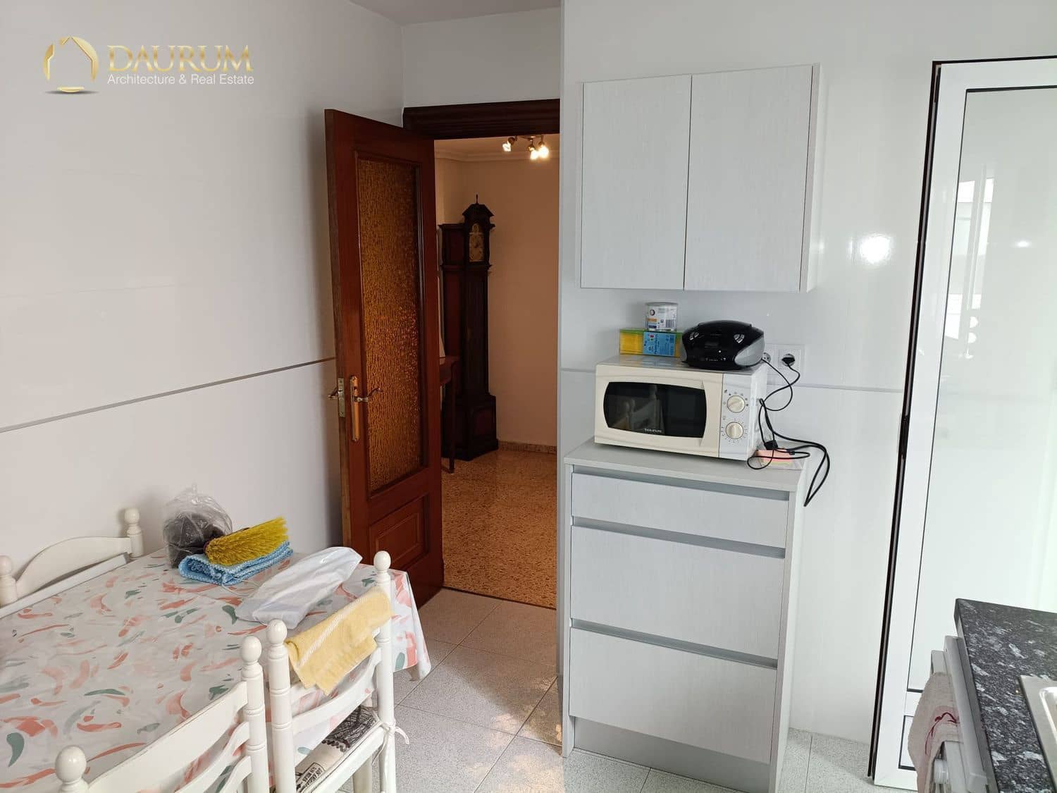 4 soverom Leilighet til salgs i Alicante by med garasje - € 299 995 (Ref: 9793747)