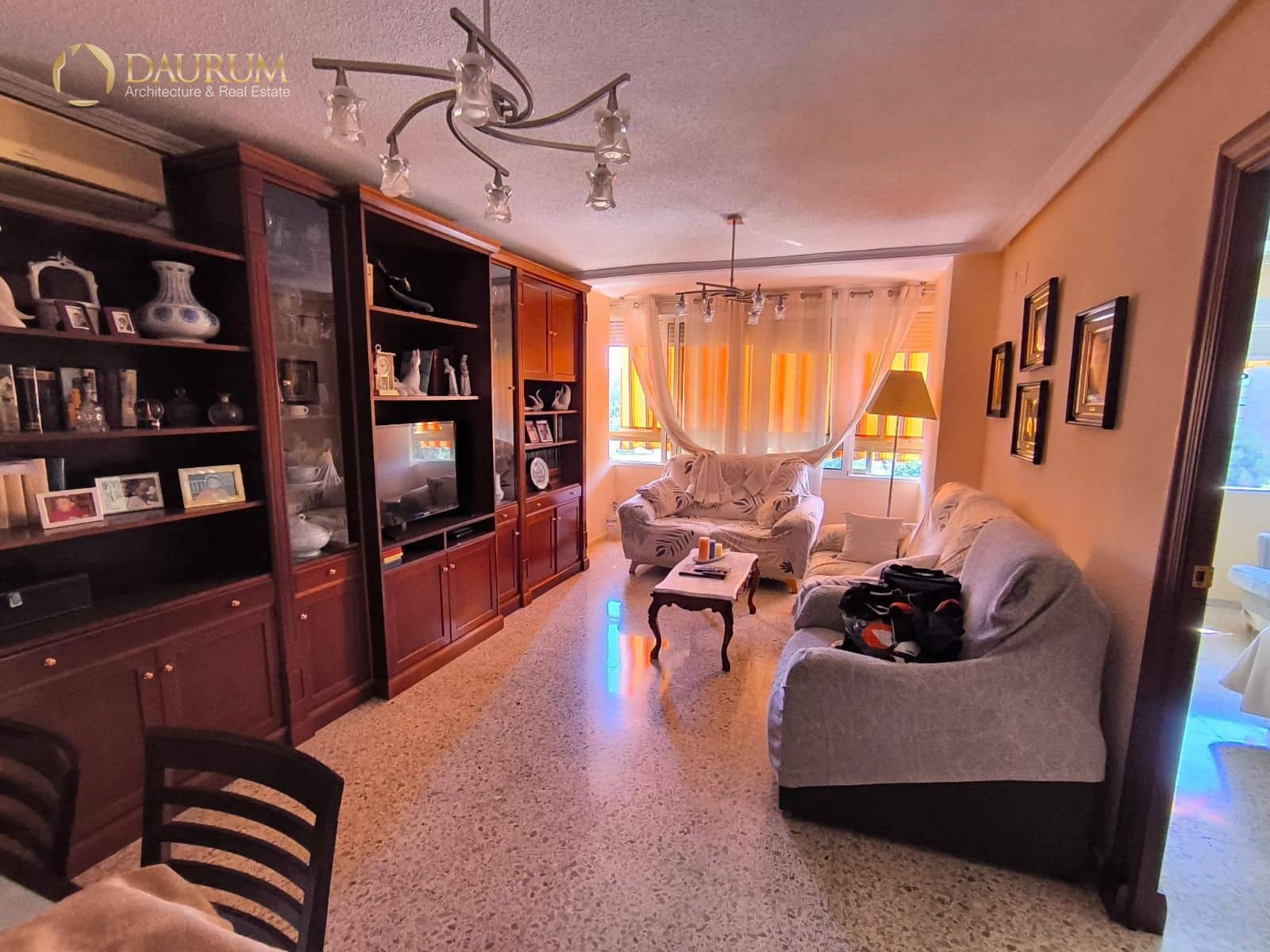 4 soverom Leilighet til salgs i Alicante by med garasje - € 299 995 (Ref: 9793747)