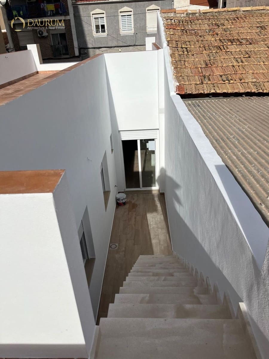 3 makuuhuone Huvila myytävänä paikassa Elche / Elx - 184 999 € (Ref: 9795157)