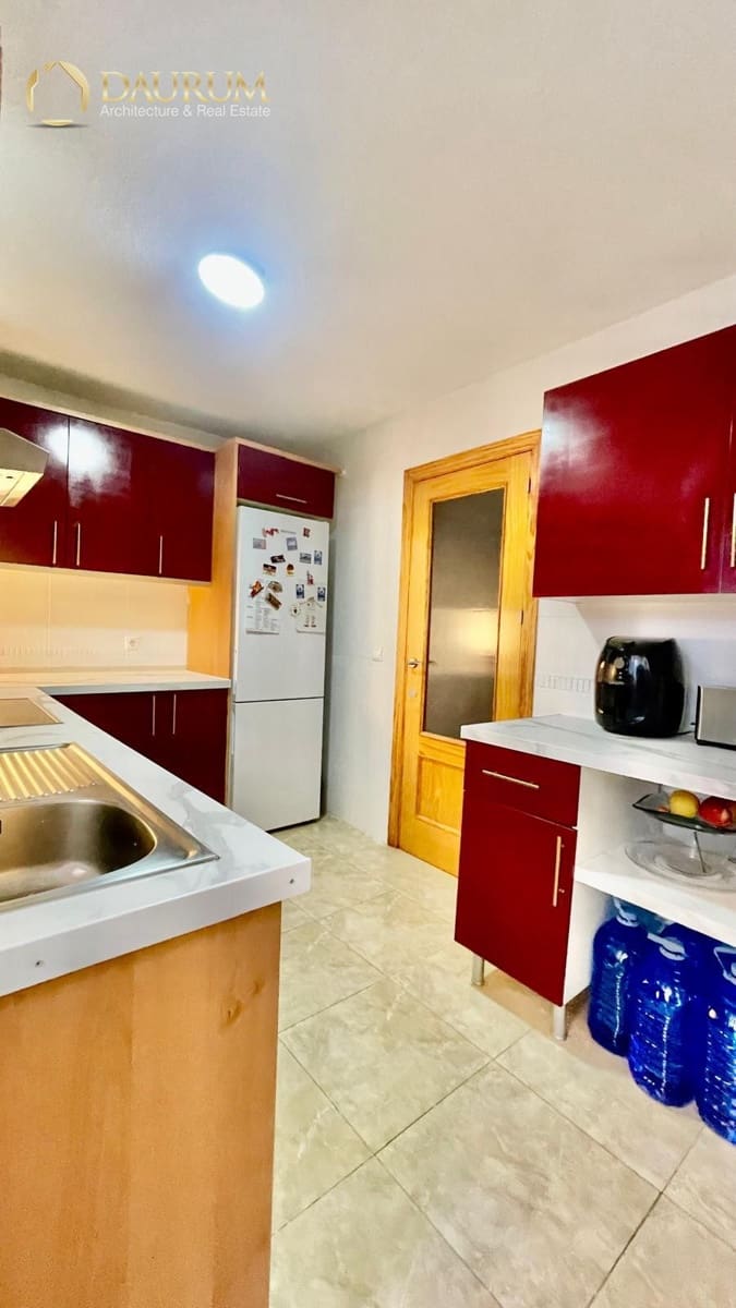 2 makuuhuone Kattohuoneisto myytävänä paikassa El Altet - 185 000 € (Ref: 9798232)