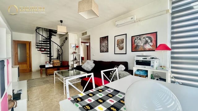 2 makuuhuone Kattohuoneisto myytävänä paikassa El Altet, Elche / Elx - 185 000 € (Ref: 9798232)