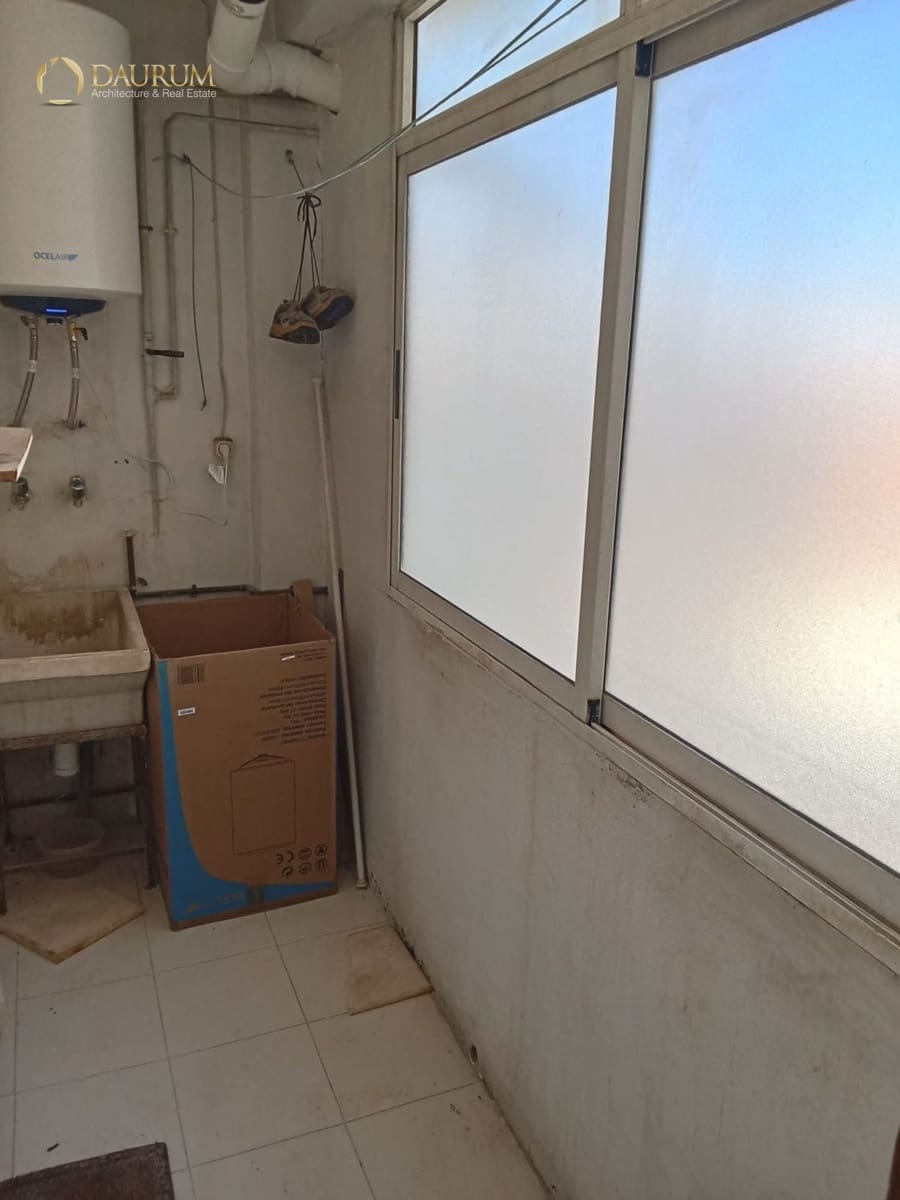 3 bedroom Flat for sale in Aspe - € 99,000 (Ref: 9802555)