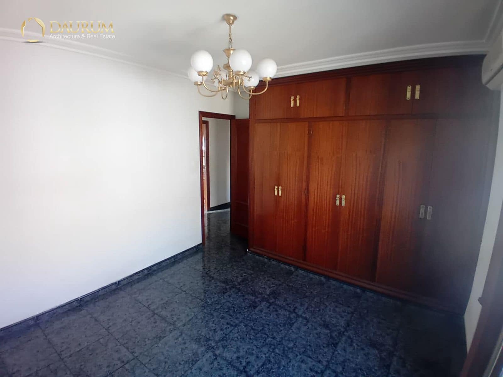 3 bedroom Flat for sale in Aspe - € 99,000 (Ref: 9802555)