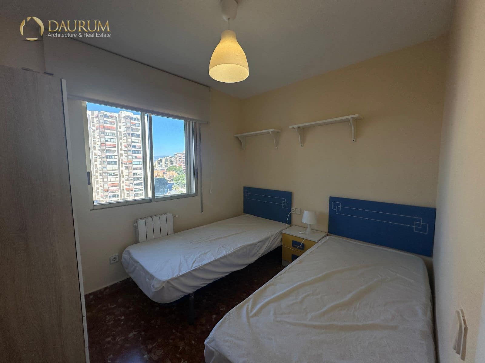 4 slaapkamer Flat te koop in Cabo de las Huertas met zwembad garage - € 550.000 (Ref: 9802742)