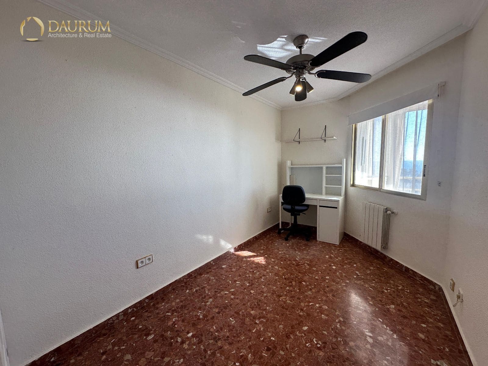 4 slaapkamer Flat te koop in Cabo de las Huertas met zwembad garage - € 550.000 (Ref: 9802742)