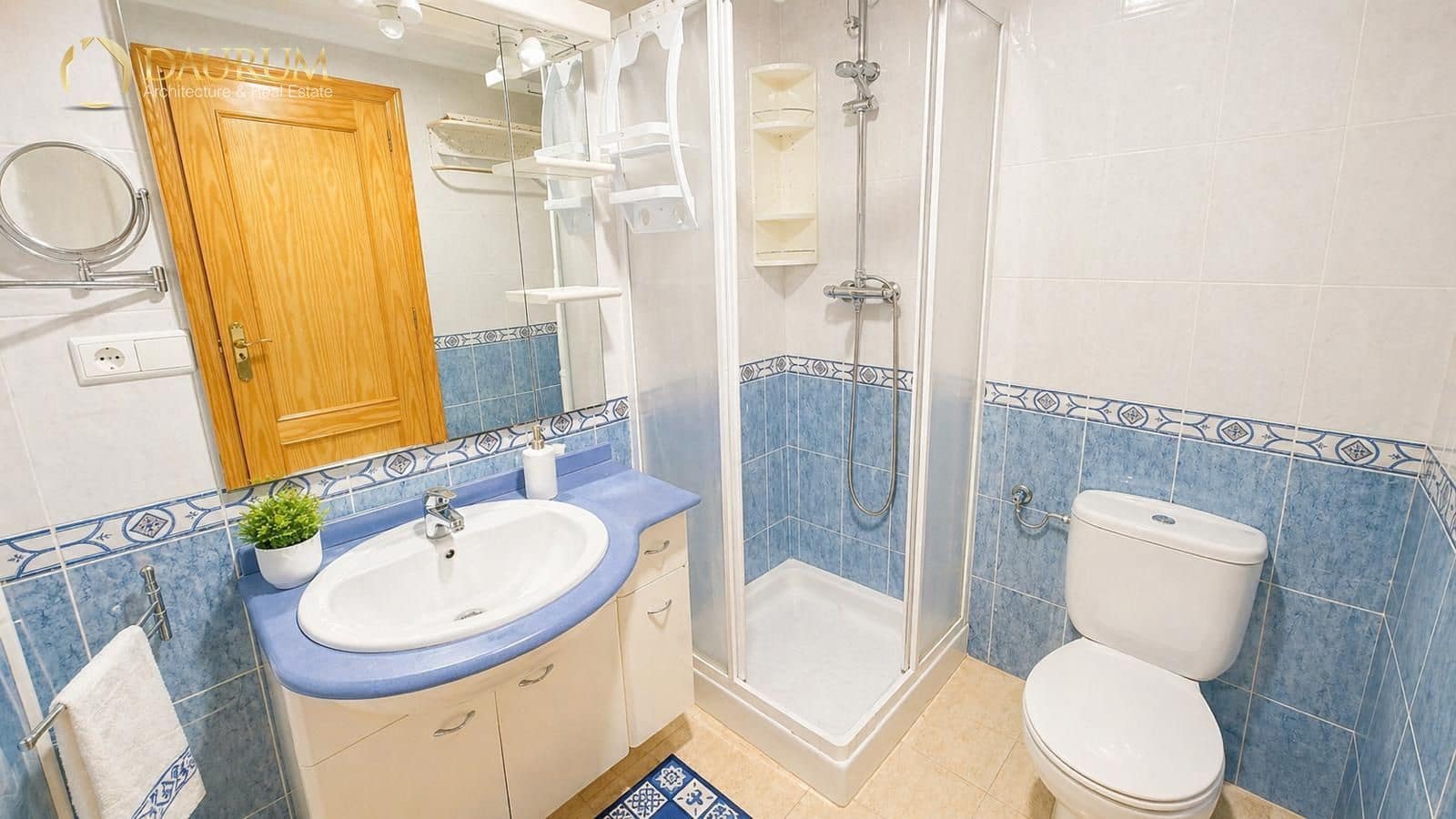 Piso de 2 habitaciones en Guardamar del Segura en venta con piscina garaje - 149.000 € (Ref: 9805337)