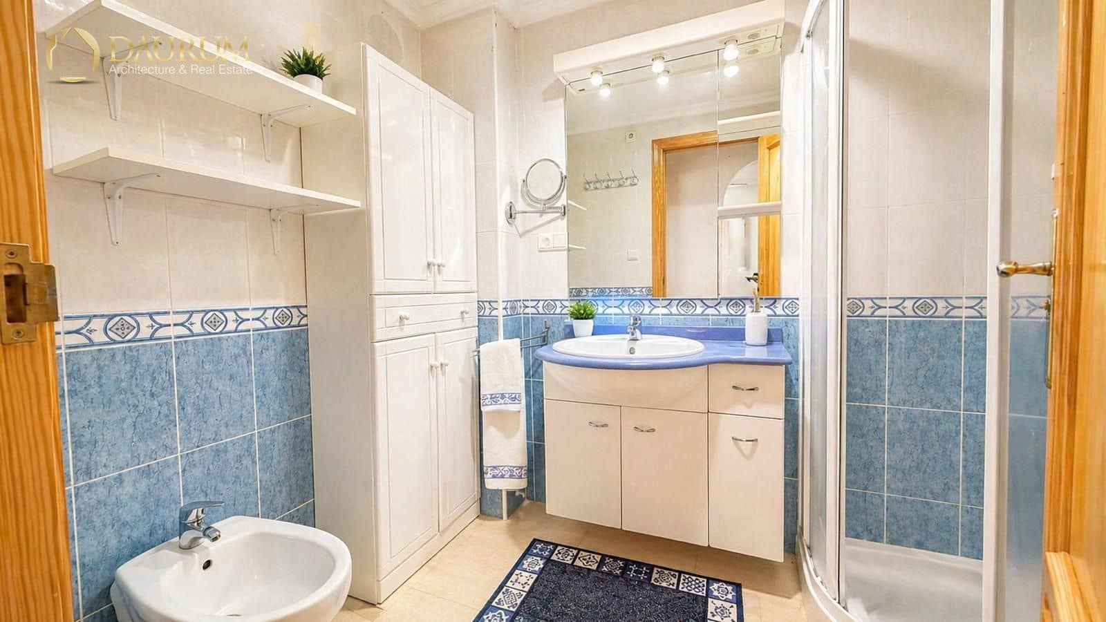 Piso de 2 habitaciones en Guardamar del Segura en venta con piscina garaje - 149.000 € (Ref: 9805337)