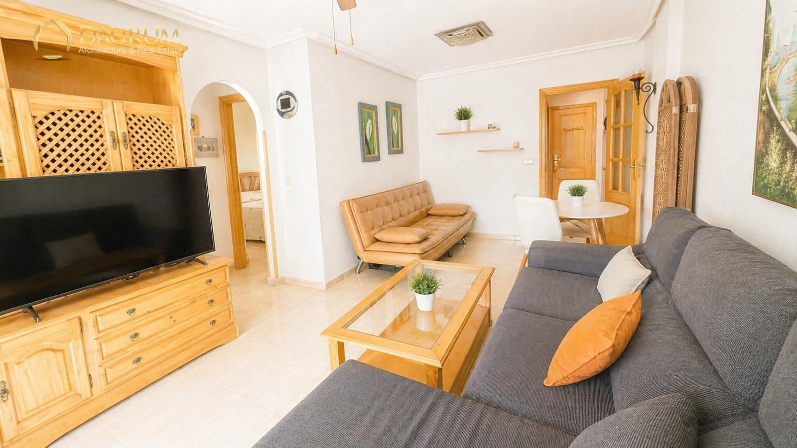 Piso de 2 habitaciones en Guardamar del Segura en venta con piscina garaje - 149.000 € (Ref: 9805337)