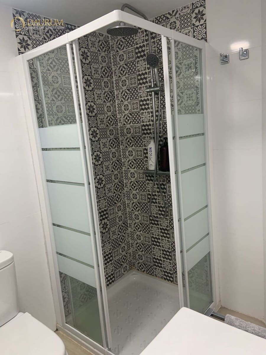 Piso de 3 habitaciones en Alicante / Alacant ciudad en venta con garaje - 239.900 € (Ref: 9808942)