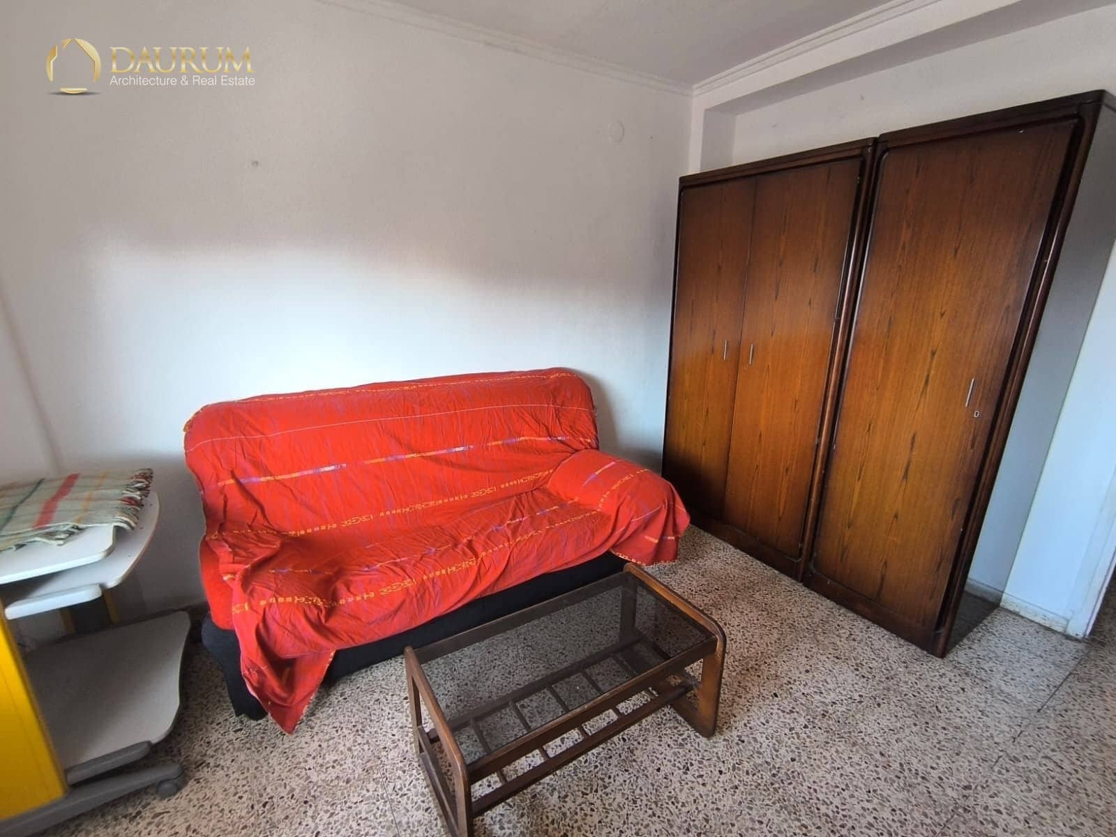 3 slaapkamer Flat te koop in Alicante stad met garage - € 130.000 (Ref: 9809668)