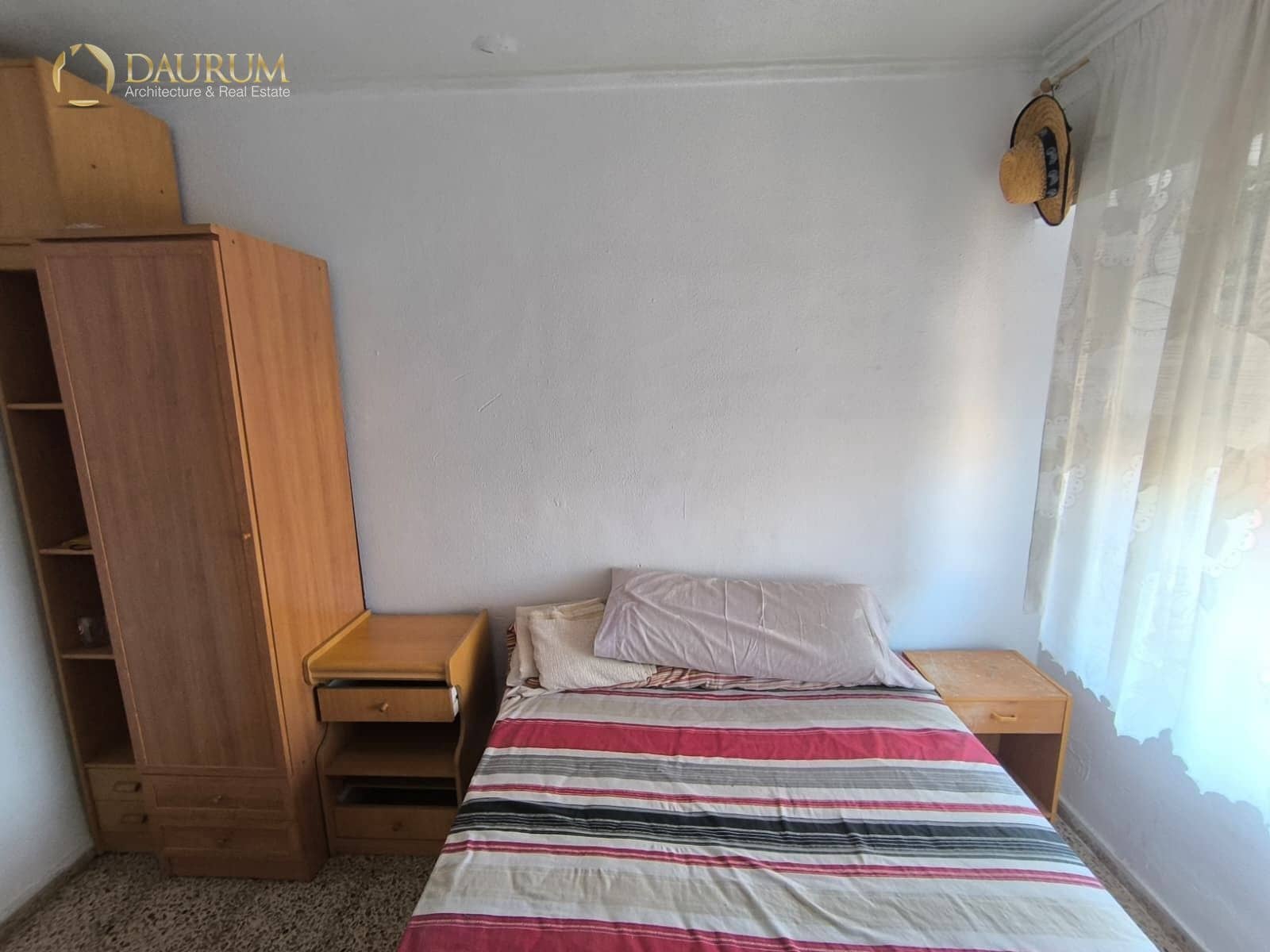 3 slaapkamer Flat te koop in Alicante stad met garage - € 130.000 (Ref: 9809668)