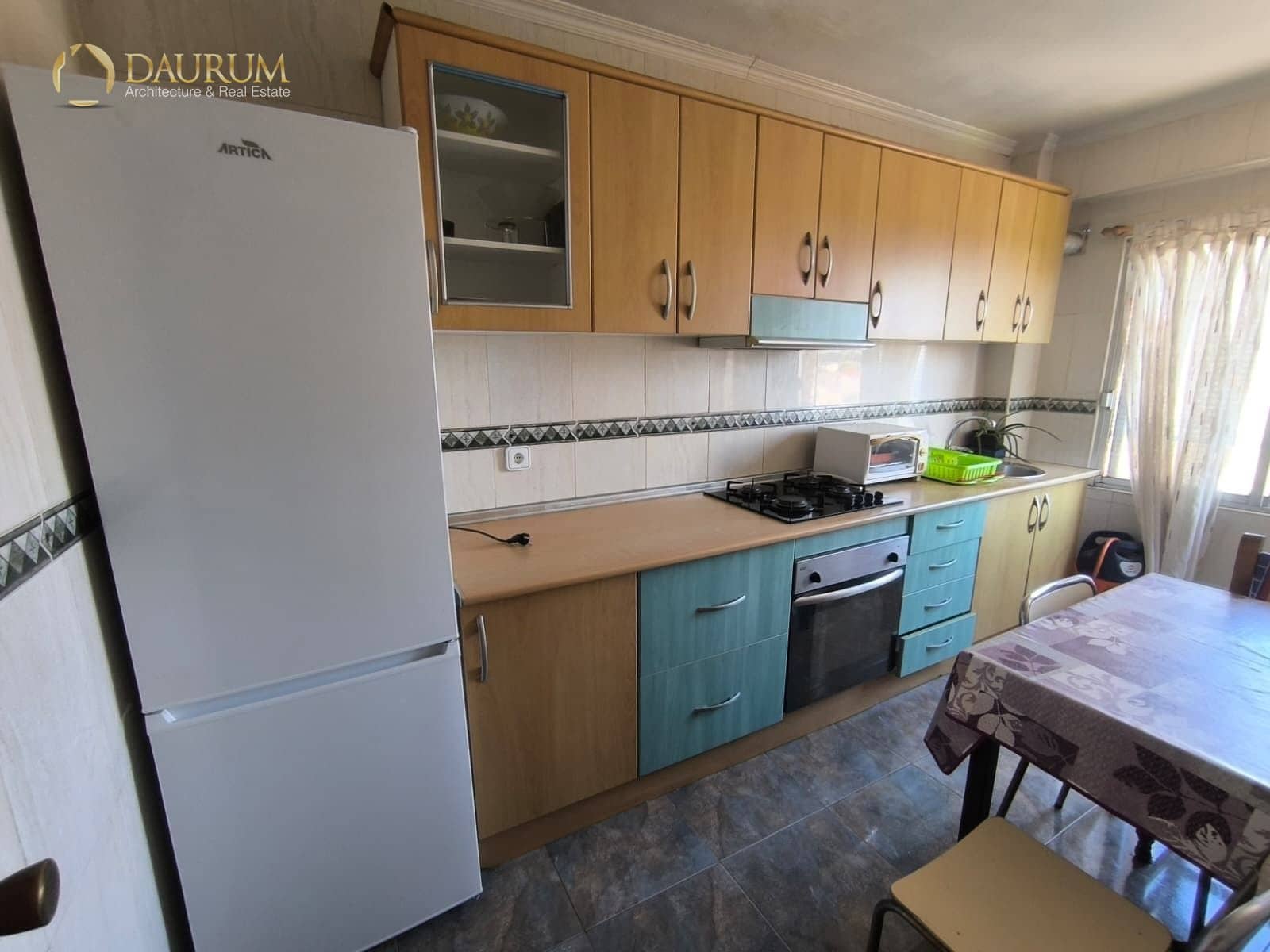 3 slaapkamer Flat te koop in Alicante stad met garage - € 130.000 (Ref: 9809668)