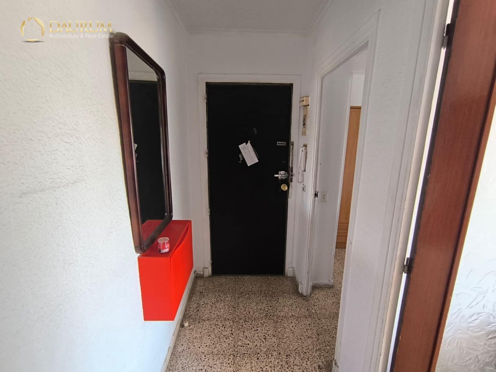 3 slaapkamer Flat te koop in Alicante stad met garage - € 130.000 (Ref: 9809668)