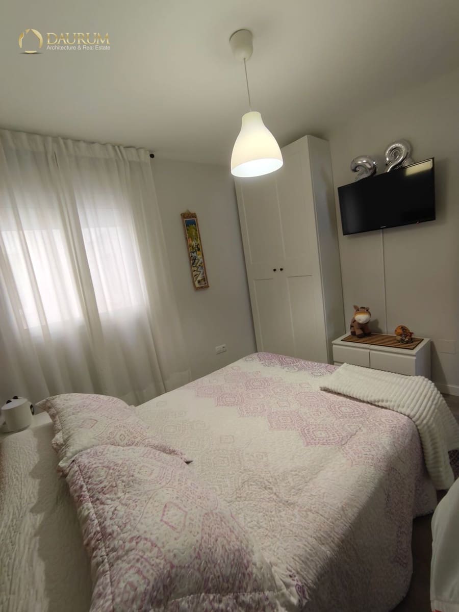3 soveværelse Lejlighed til salg i Novelda med garage - € 169.000 (Ref: 9809669)