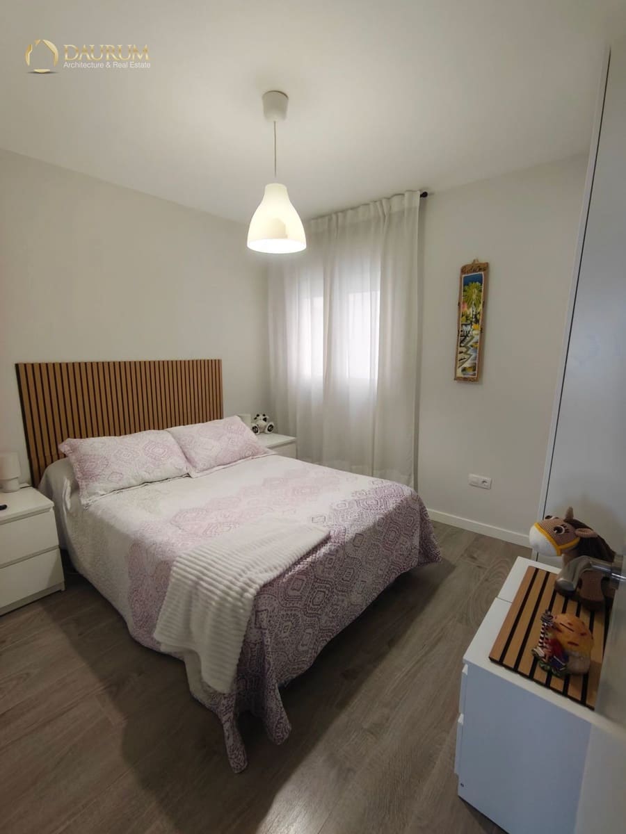 3 soveværelse Lejlighed til salg i Novelda med garage - € 169.000 (Ref: 9809669)