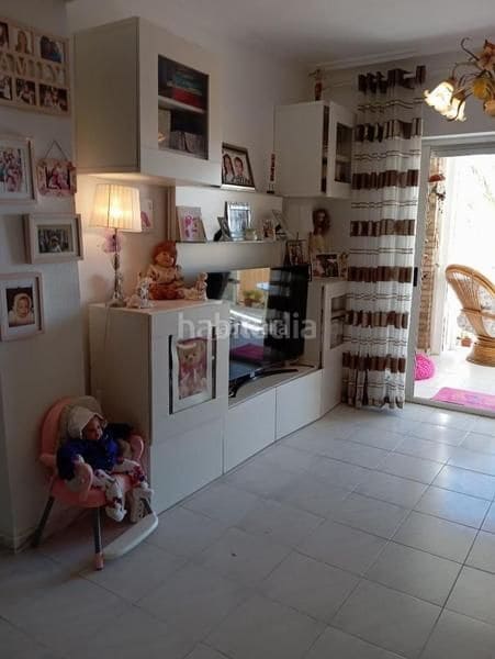 2 bedroom Flat for sale in Arenales del Sol with pool - € 215,000 (Ref: 9814656)