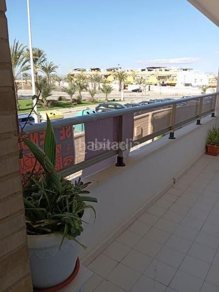 2 bedroom Flat for sale in Arenales del Sol with pool - € 215,000 (Ref: 9814656)