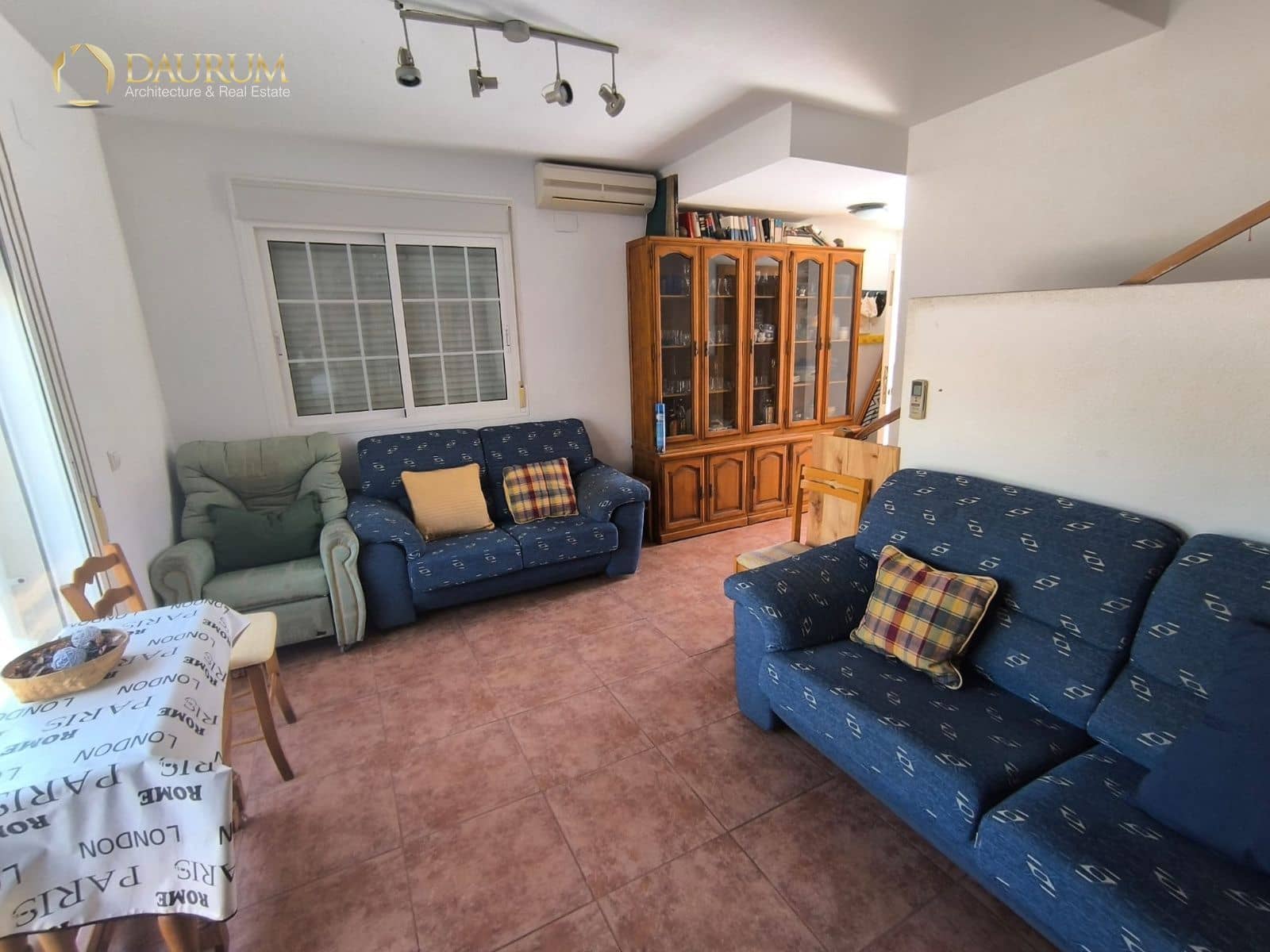 4 bedroom Villa for sale in Aguas de Busot / Aigues with garage - € 250,000 (Ref: 9814844)