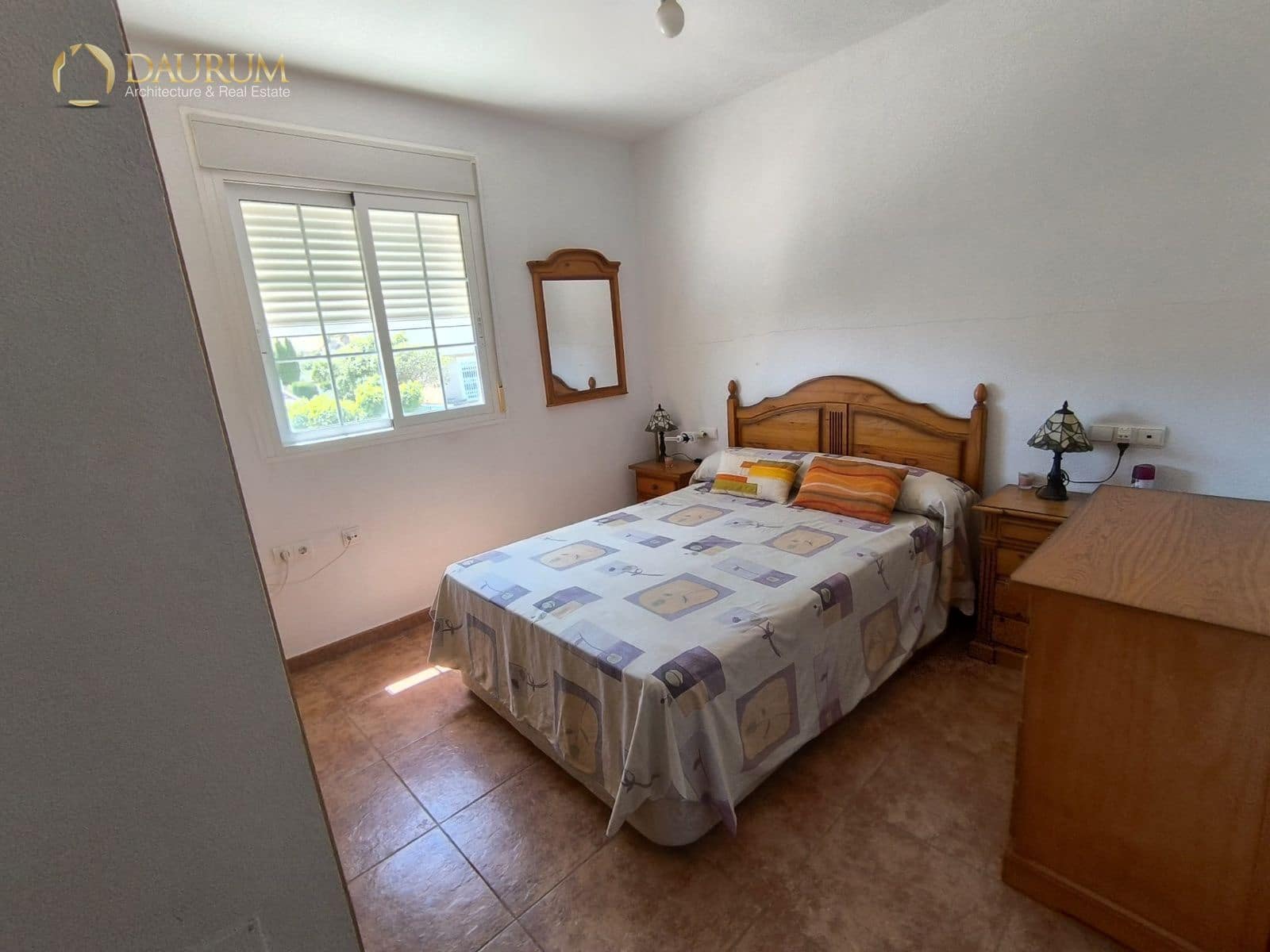 4 bedroom Villa for sale in Aguas de Busot / Aigues with garage - € 250,000 (Ref: 9814844)