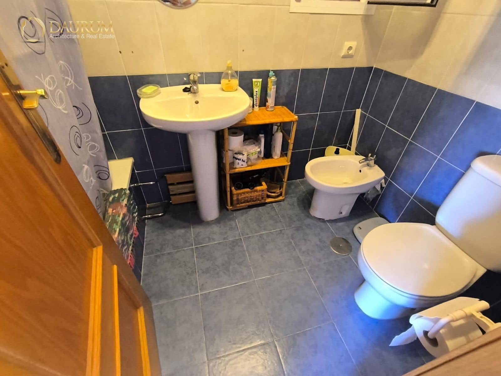 4 bedroom Villa for sale in Aguas de Busot / Aigues with garage - € 250,000 (Ref: 9814844)