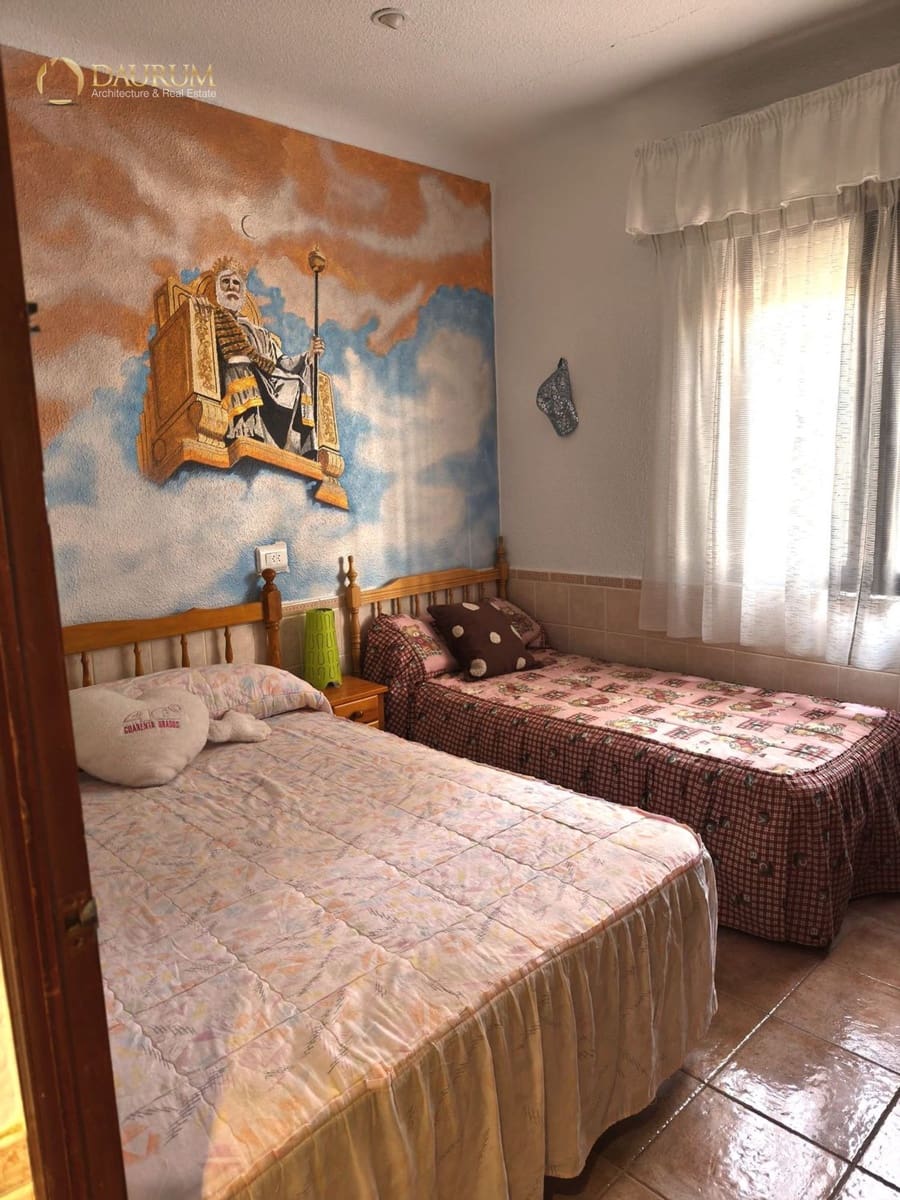 4 soveværelse Villa til salg i Elche / Elx med swimmingpool garage - € 389.000 (Ref: 9816466)