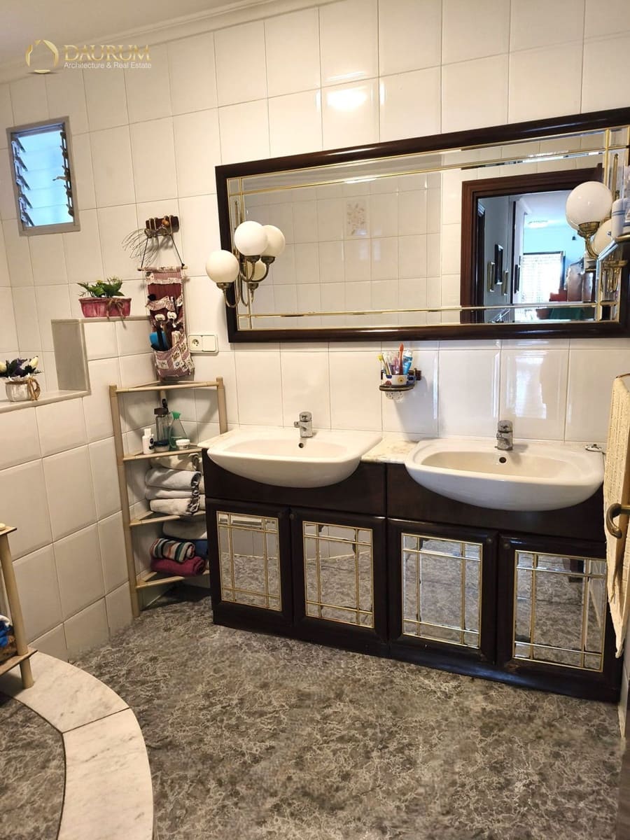 4 soveværelse Villa til salg i Elche / Elx med swimmingpool garage - € 389.000 (Ref: 9816466)