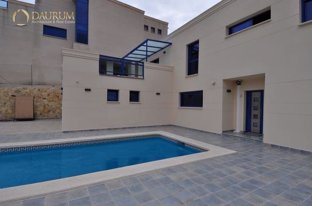 Chalet de 5 habitaciones en Altea en venta con piscina garaje - 895.000 € (Ref: 9821270)