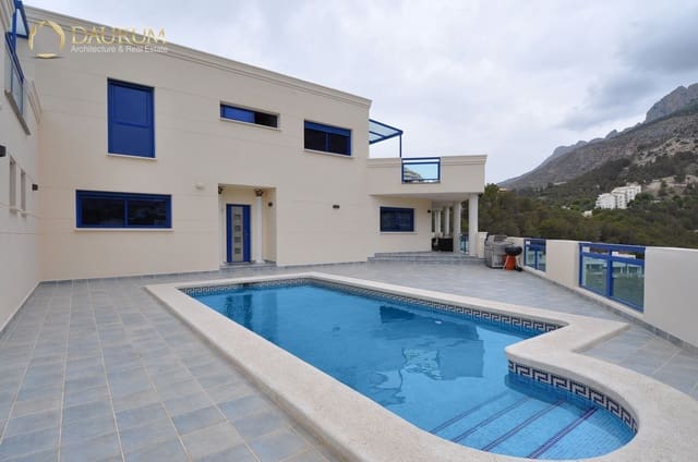 Chalet de 5 habitaciones en Altea en venta con piscina garaje - 895.000 € (Ref: 9821270)