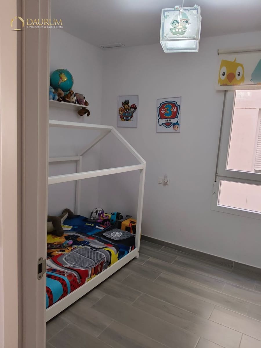 3 bedroom Flat for sale in San Vicente / Sant Vicent del Raspeig with garage - € 245,000 (Ref: 9821543)