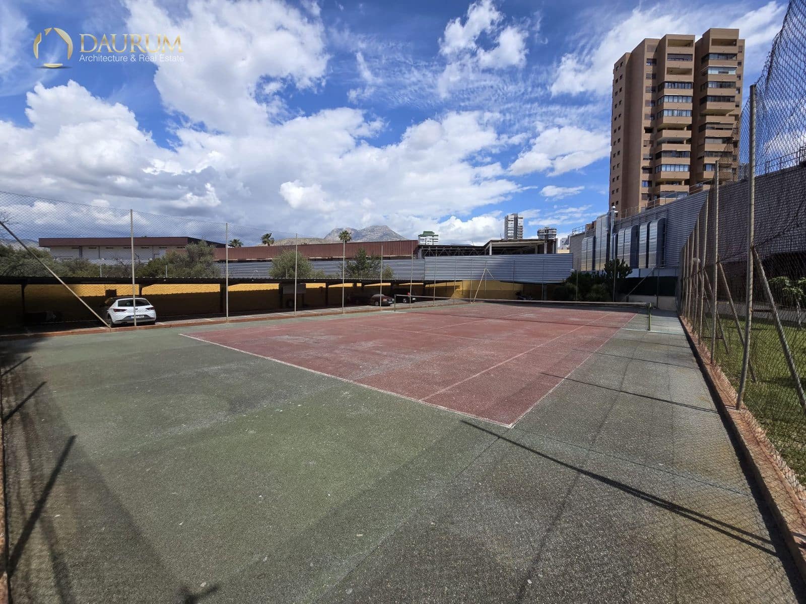 Piso de 1 habitación en Finestrat en venta con piscina garaje - 350.000 € (Ref: 9823969)