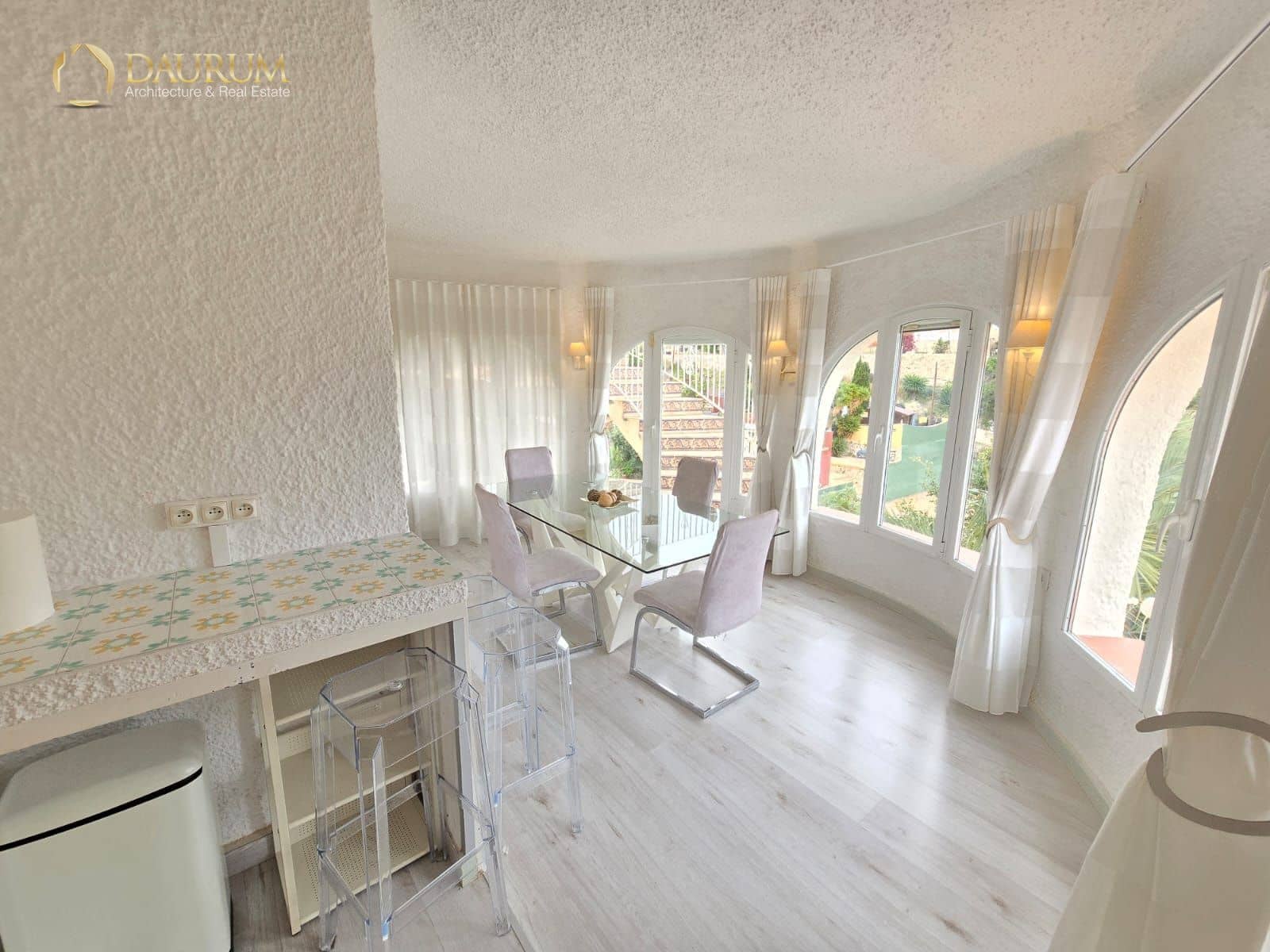 5 chambre Villa/Maison à vendre à Calpe / Calp avec piscine garage - 990 000 € (Ref: 9823970)