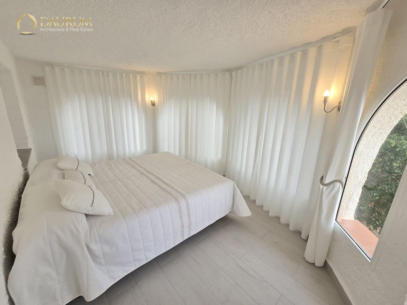 5 chambre Villa/Maison à vendre à Calpe / Calp avec piscine garage - 990 000 € (Ref: 9823970)