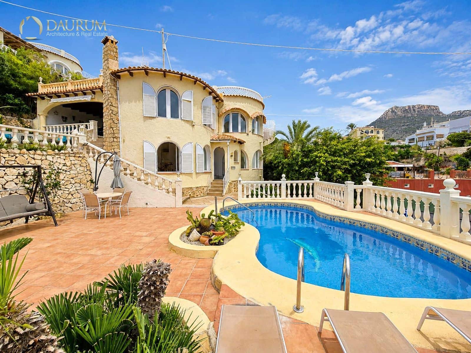 5 chambre Villa/Maison à vendre à Calpe / Calp avec piscine garage - 990 000 € (Ref: 9823970)