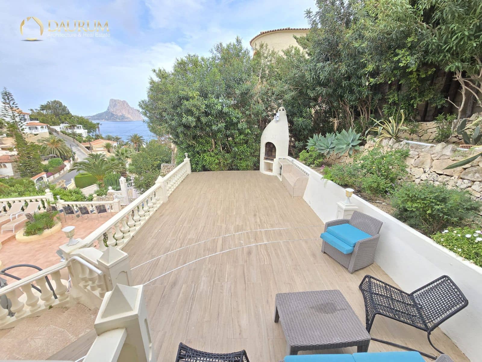 5 chambre Villa/Maison à vendre à Calpe / Calp avec piscine garage - 990 000 € (Ref: 9823970)
