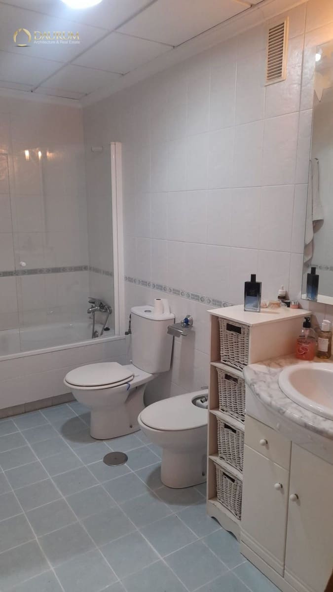 3 soveværelse Lejlighed til salg i Elche / Elx med garage - € 215.000 (Ref: 9829961)