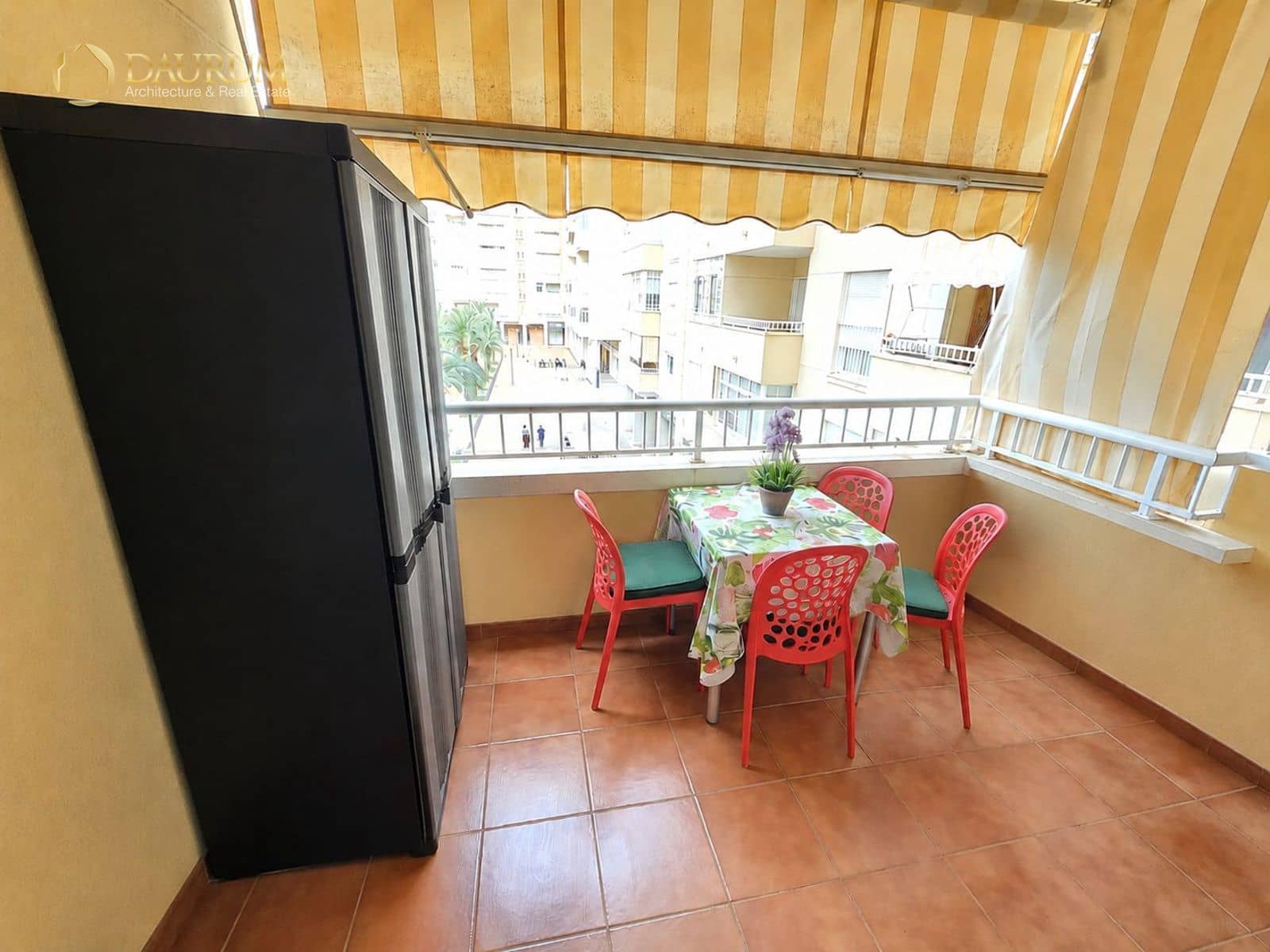 3 soveværelse Lejlighed til salg i Elche / Elx med garage - € 215.000 (Ref: 9829961)