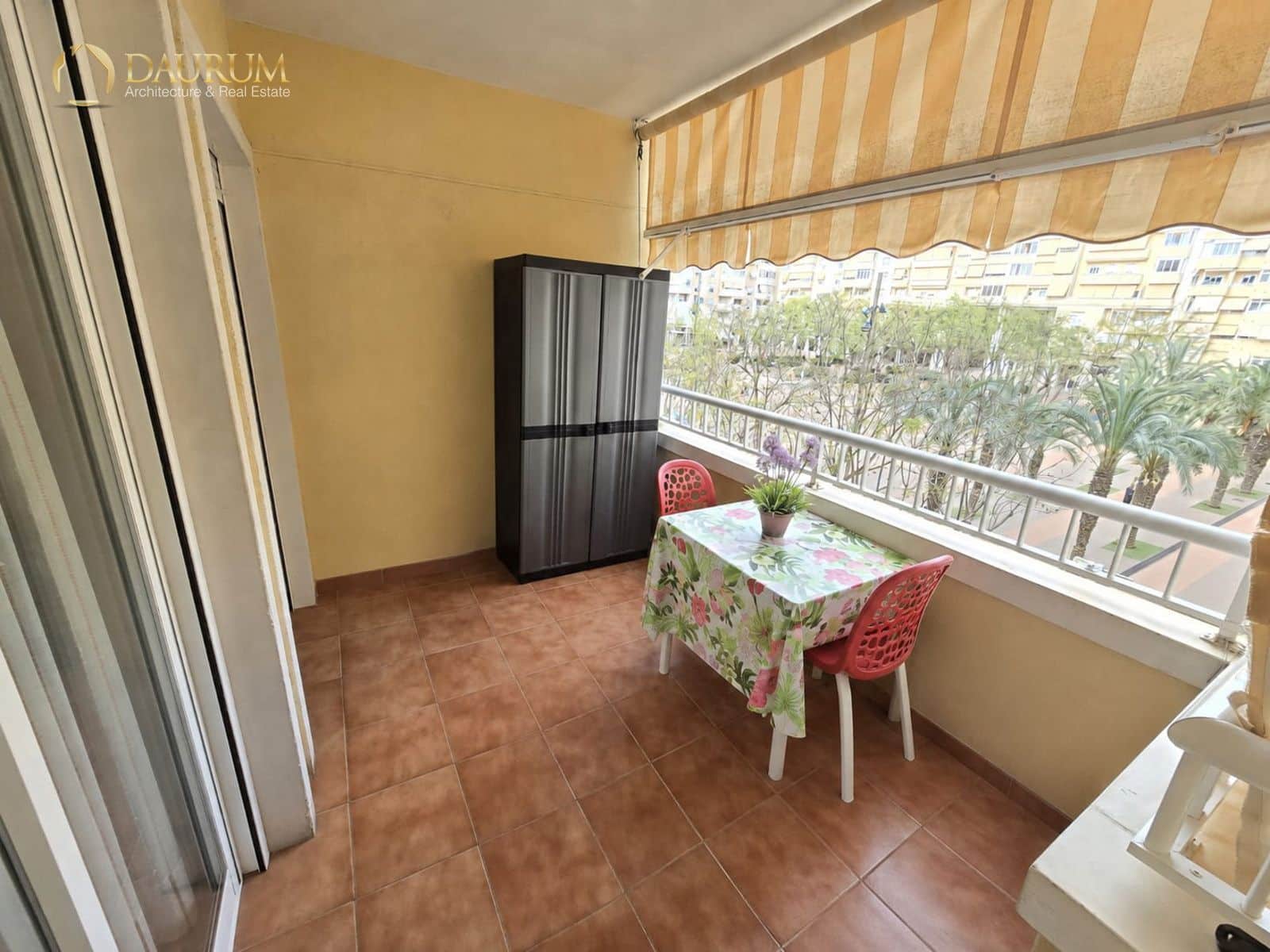 3 soveværelse Lejlighed til salg i Elche / Elx med garage - € 215.000 (Ref: 9829961)