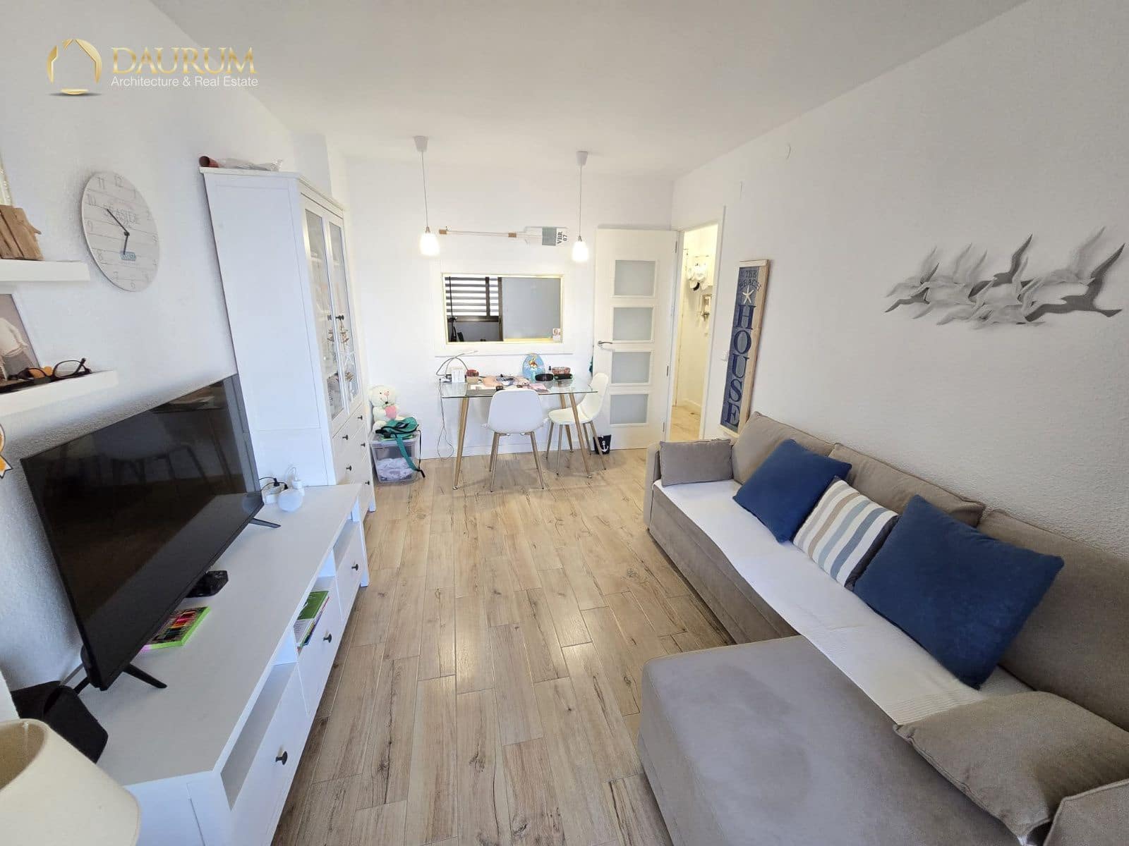 1 bedroom Flat for sale in Benidorm with pool garage - € 365,000 (Ref: 9829962)