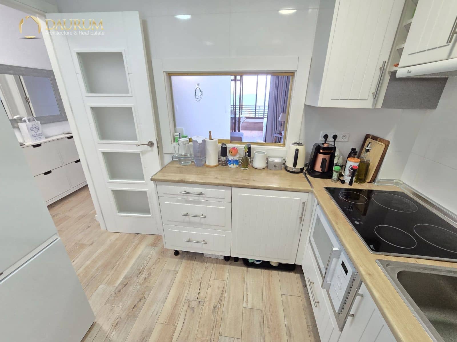 1 bedroom Flat for sale in Benidorm with pool garage - € 365,000 (Ref: 9829962)
