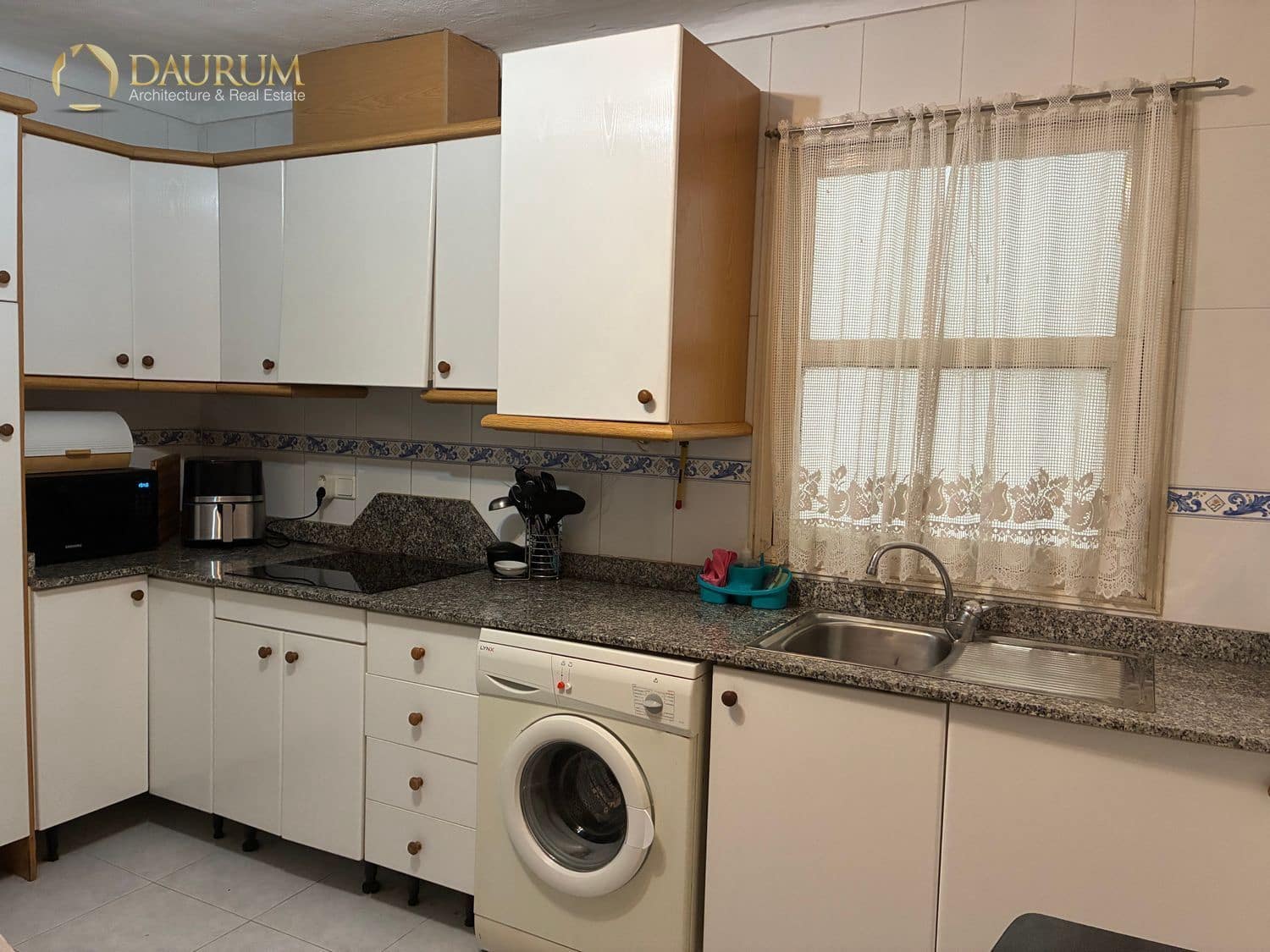 3 bedroom Flat for sale in Santa Pola - € 280,000 (Ref: 9838337)
