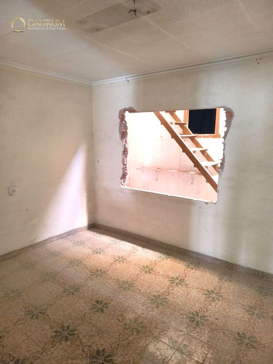 4 sovrum Villa till salu i Elche / Elx - 156 500 € (Ref: 9841507)