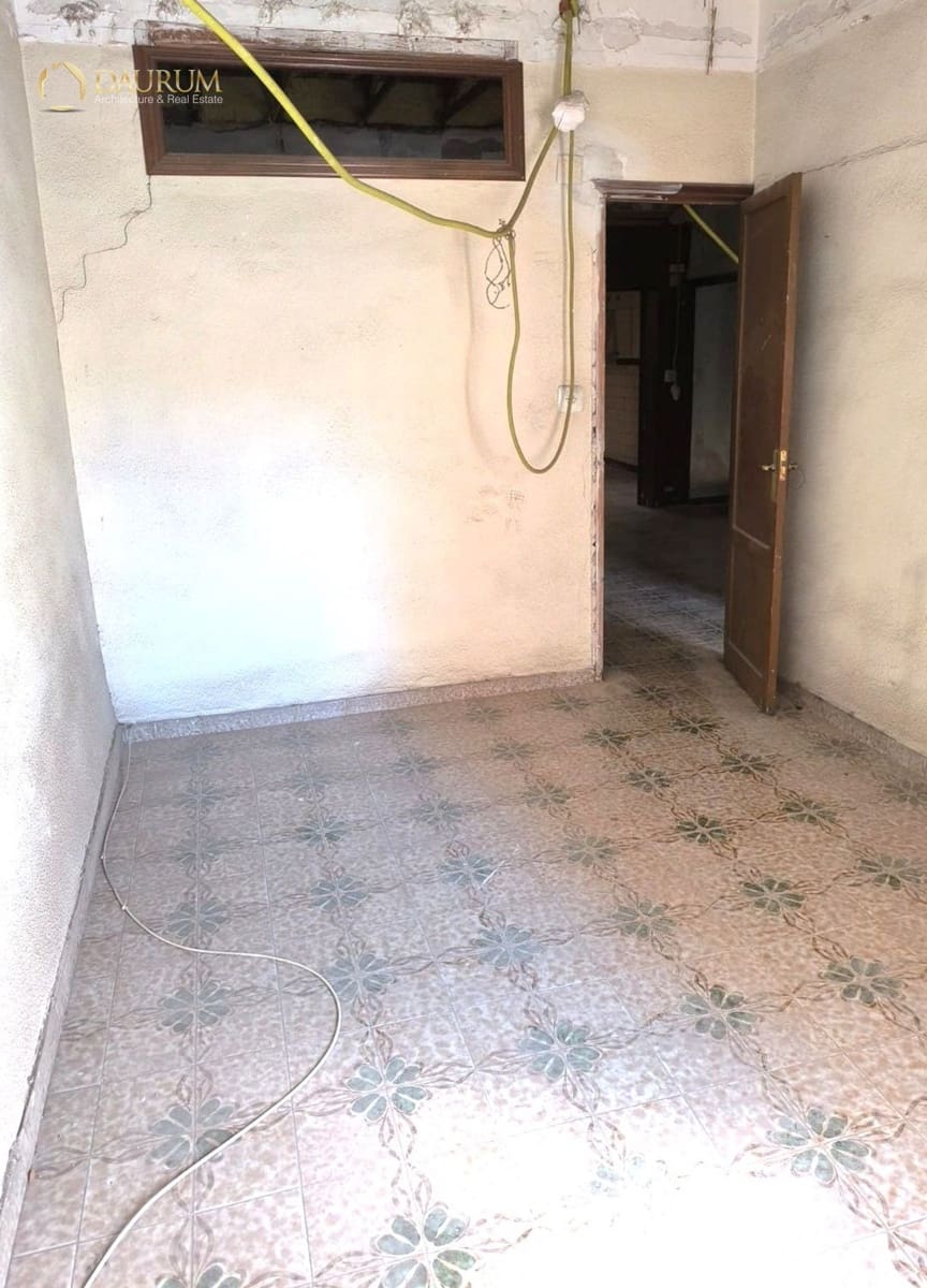 4 sovrum Villa till salu i Elche / Elx - 156 500 € (Ref: 9841507)